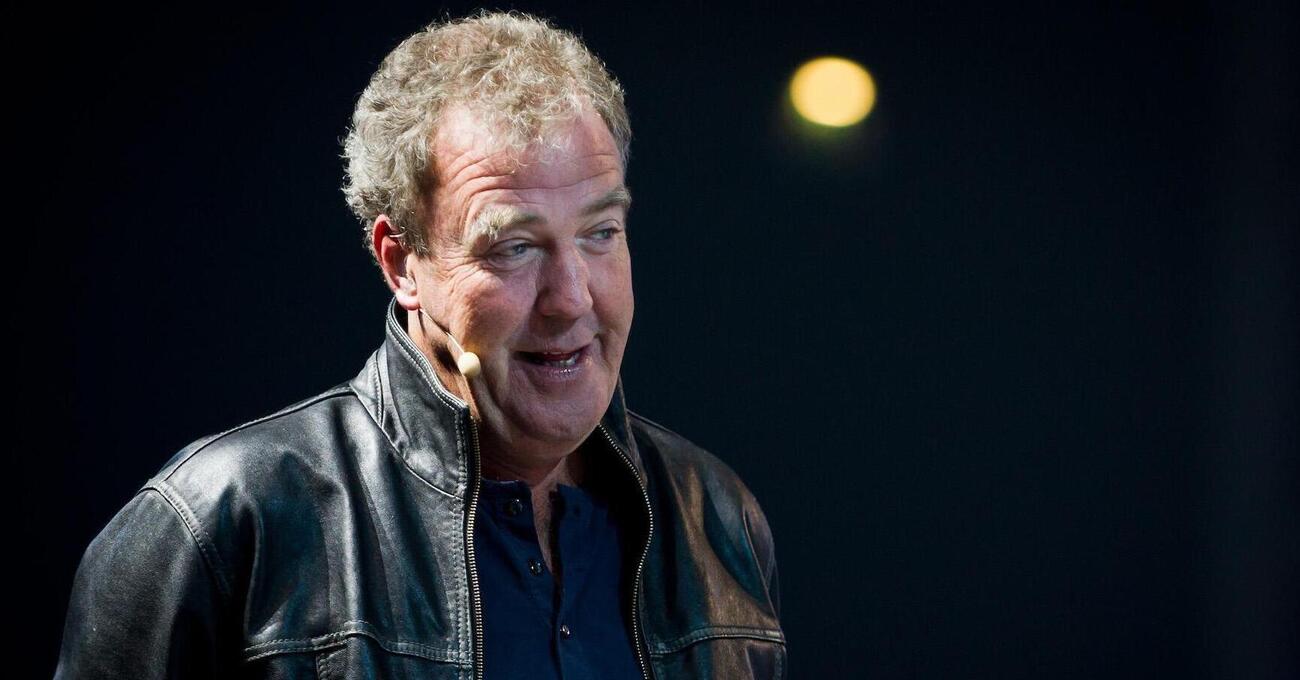 CLARKSON TUONA (ANCORA) sull&#039;incentivo per le elettriche: &ldquo;Nessuno sa quali auto possono beneficiarne e quali no&rdquo;