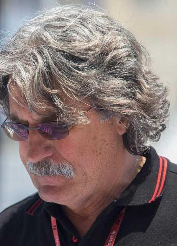 Paolo Simoncelli picchia durissimo: &ldquo;Jorge Mart&igrave;n? Bisogna imparare seriet&agrave; e dignit&agrave;. Pecco Bagnaia? Ha la sindrome di Stefano Nepa&rdquo;. E su Marc Marquez e l&rsquo;Italia senza giovani piloti&hellip;