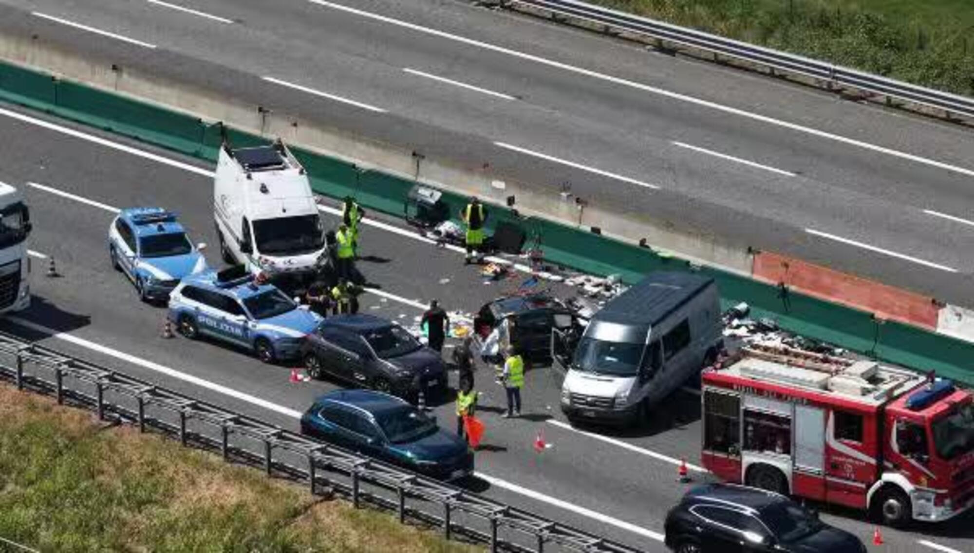 L'incidente sulla A4 Torino-Milano