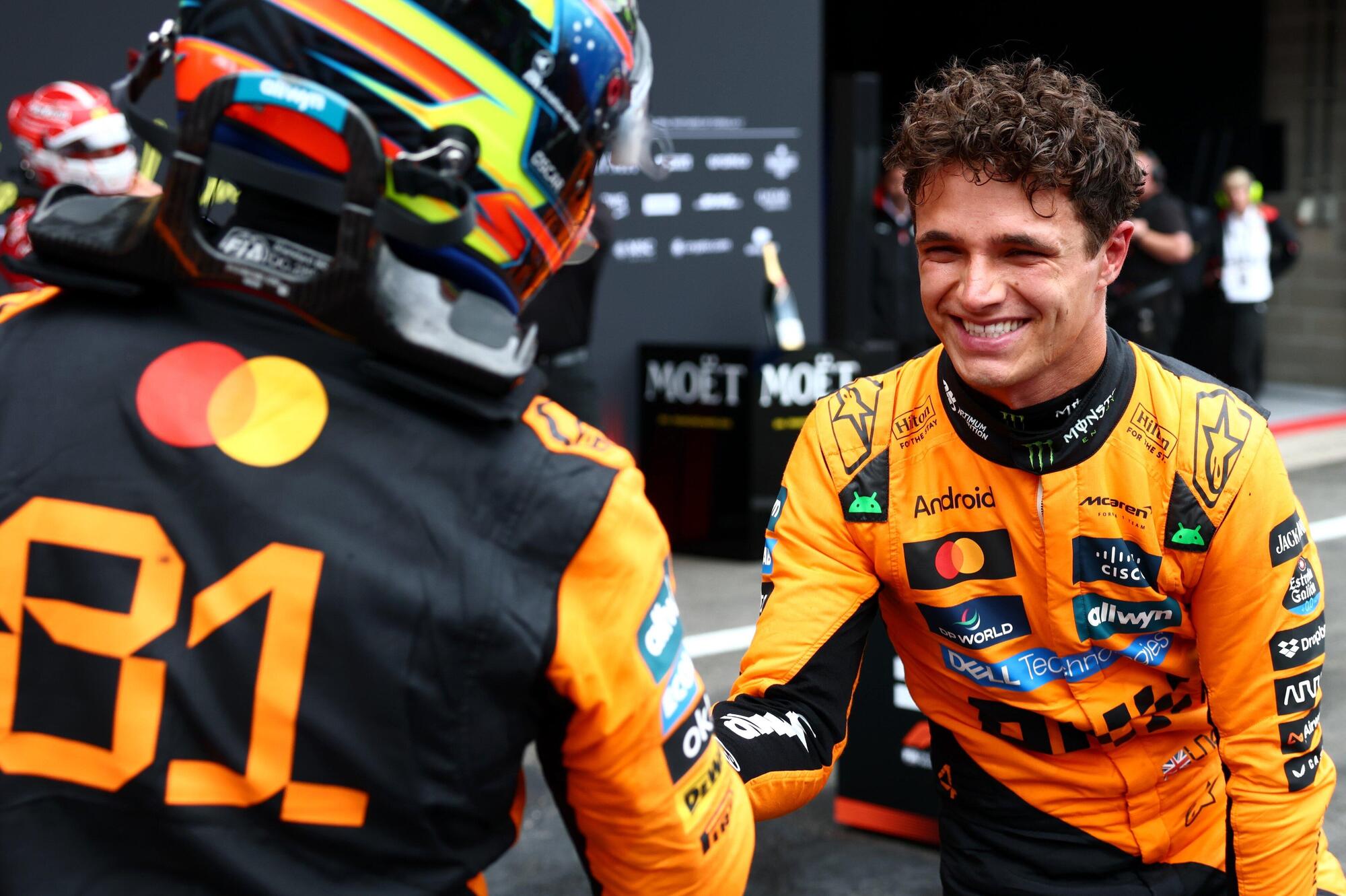 Lando Norris festeggia la doppietta insieme a Oscar Piastri
