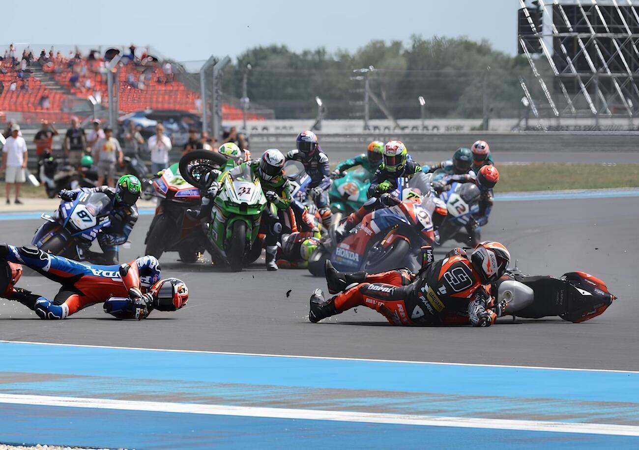 Ma quindi &lsquo;sto Balaton Park? Ora che ci ha corso la SBK sono tutti preoccupati per la MotoGP. Bulega: &ldquo;Se sbagli di poco&hellip;&rdquo;  