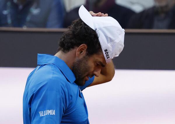 MARTELLO APPESO AL MURO. Berrettini out anche a Cincinnati, si consola con l&rsquo;ex Amici Vanessa Bellini. Ma baster&agrave; a Matteo (messo in guardia dalla sorella di lei) e al tennis italiano? 