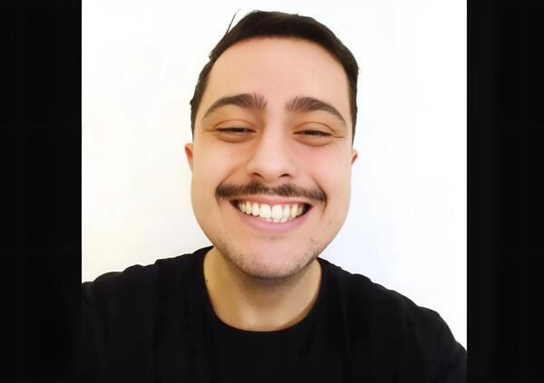 TUTTO ASSURDO! Follower dell&#039;ex influencer Andrea Pinna: &quot;Ci ha truffati. Pi&ugrave; di 20 mila euro intascati per borse &lsquo;di lusso&rsquo; spesso mai spedite&rdquo;. Quanto c&#039;&egrave; di vero? Ecco i messaggi, gli audio, le storie delle Oche Spennate (si chiamava cos&igrave; la chat)