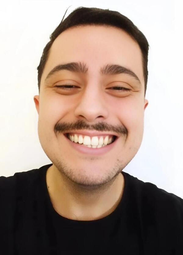 L&rsquo;ex influencer Andrea Pinna, dalle perle alle truffe? &ldquo;Pi&ugrave; di 20 mila euro per borse mai spedite&rdquo;