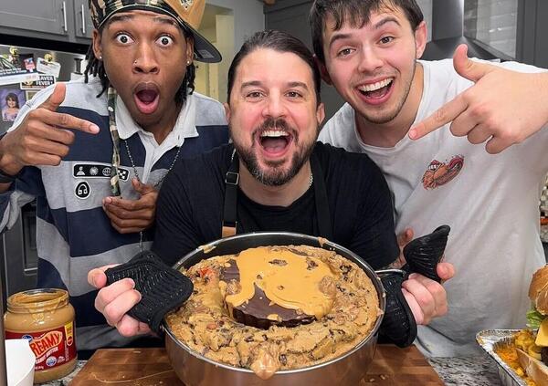FOOD INFLUENCER O KILLER DEL CIBO? No, paracu*i per i follower sui social! Il reportage horror di Chef Guido Mori, tra bistecche alla Nutella e &quot;bacon trasparente&quot;...