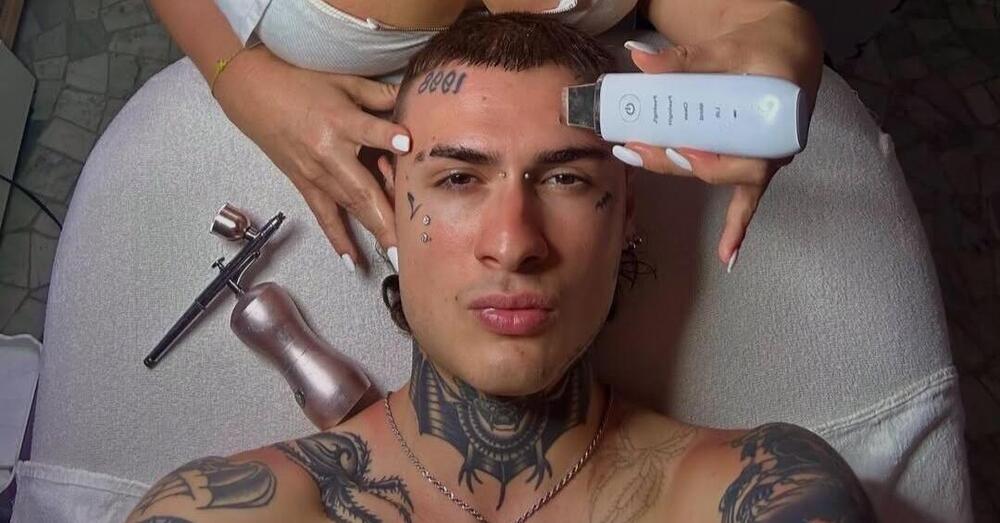 Rosa Chemical a Ballando con le stelle perch&eacute; &egrave; rimasto a piedi (in faccia)? Dal bacio con Fedez a Sanremo non ne azzecca una: follower in fuga, flop televisivi e interrogazioni parlamentari