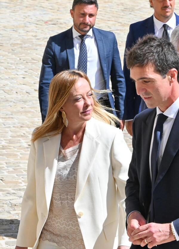 ⁠Giorgia Meloni annuncia che le Marche e l&rsquo;Umbria diventeranno Zona economica speciale (Zes): ok, ma di che si tratta e cosa cambia per la regione di Acquaroli (per ora)? Dagli sgravi fiscali a...