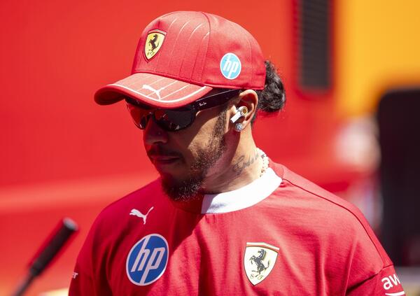 Jean Alesi a fuoco su Lewis Hamilton e la Ferrari: &ldquo;Senna e Schumacher non avrebbero mai parlato cos&igrave;. In Ungheria come un film horror&rdquo;