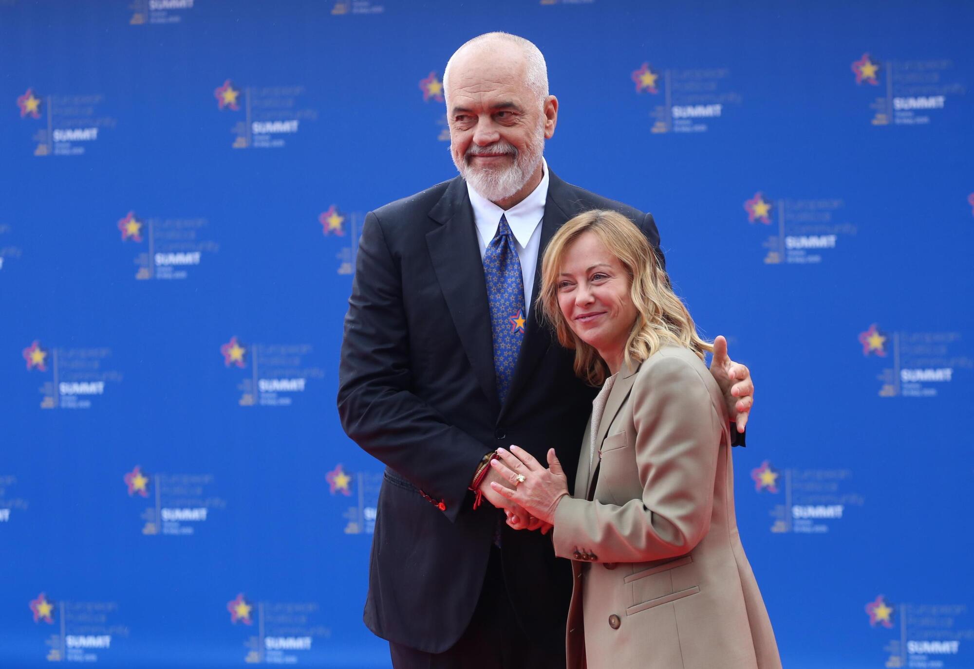 Giorgia Meloni e il presidente albanese Edi Rama