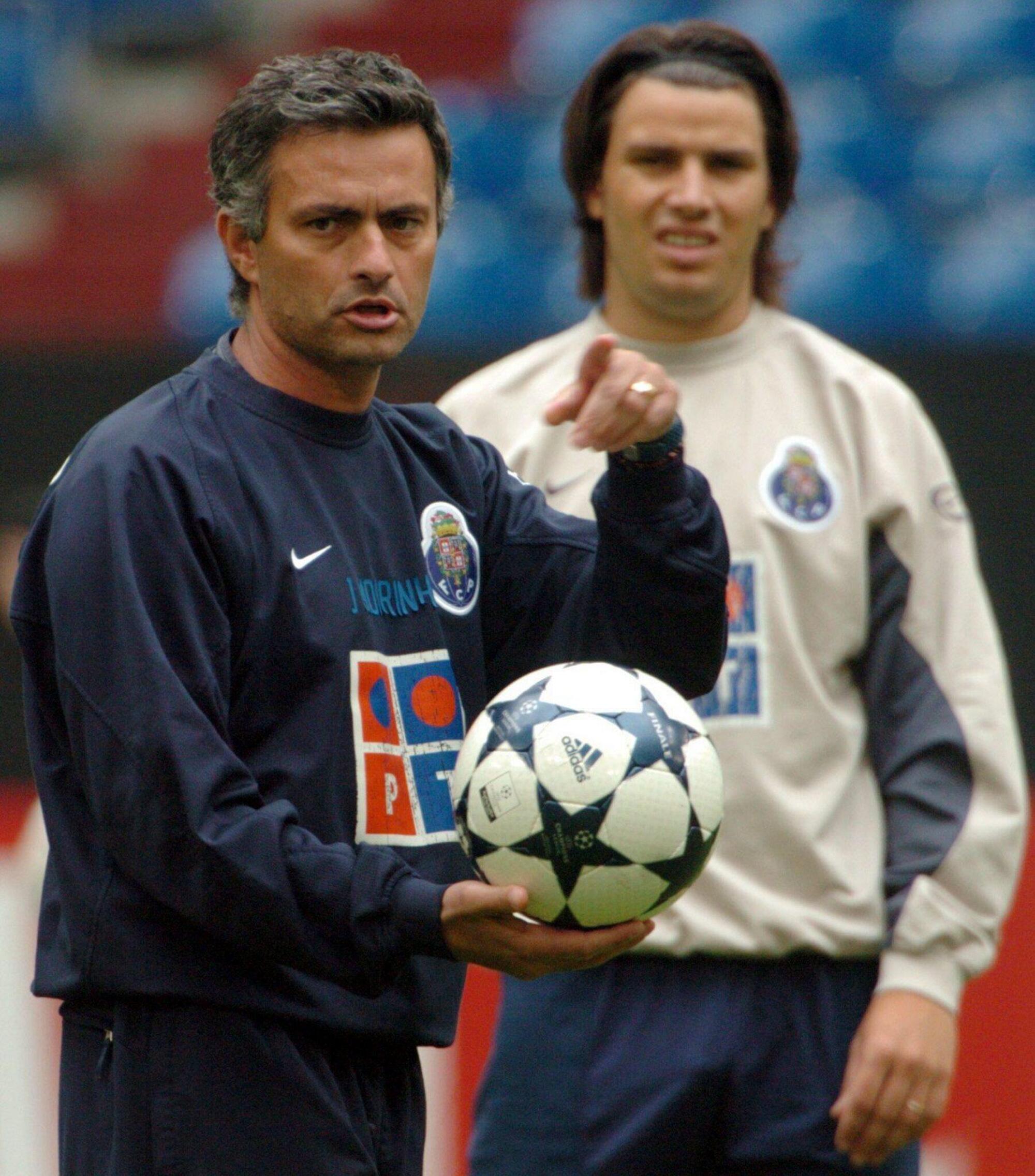 Mourinho da giovane