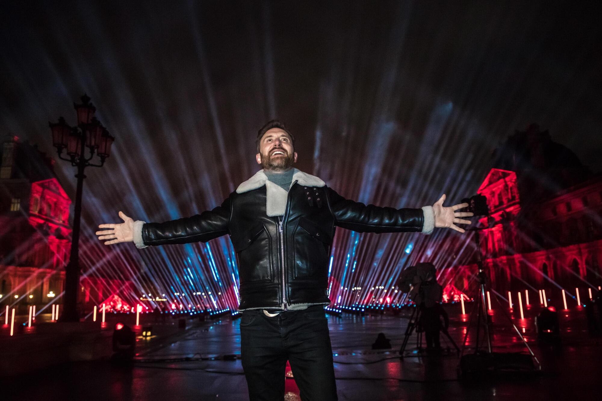 David Guetta. La superstar francese è stata spesso al centro del dibattito sui dj-set pre-registrati