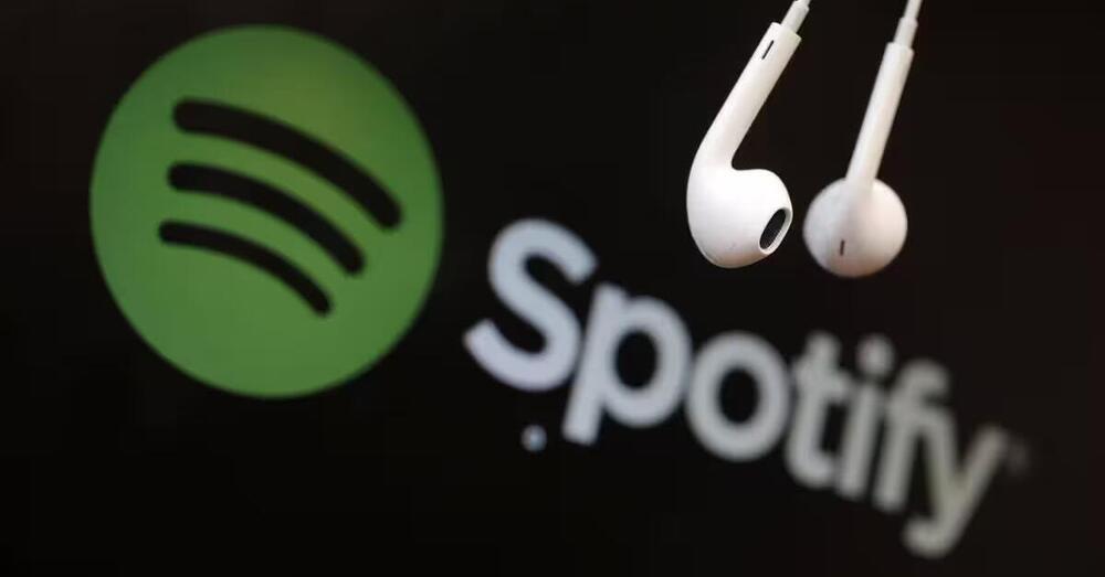 Spotify alza l&rsquo;abbonamento e lo pagate? Siete COGLIO*I! Altro che boicottaggio per gli investimenti in armi di Daniel Ek. E i musicisti muti&hellip;