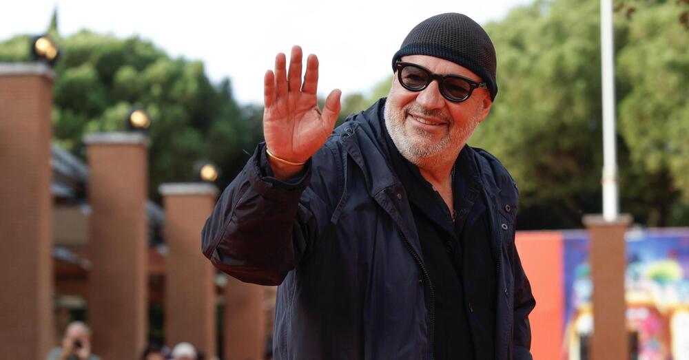 Ma quest&rsquo;anno a Venezia 82 sar&agrave; la rivincita del cinema &ldquo;de &lsquo;na volta&rdquo; tra Gianfranco Rosi (Sotto le nuvole) e Franco Maresco con Un film fatto per Bene? 