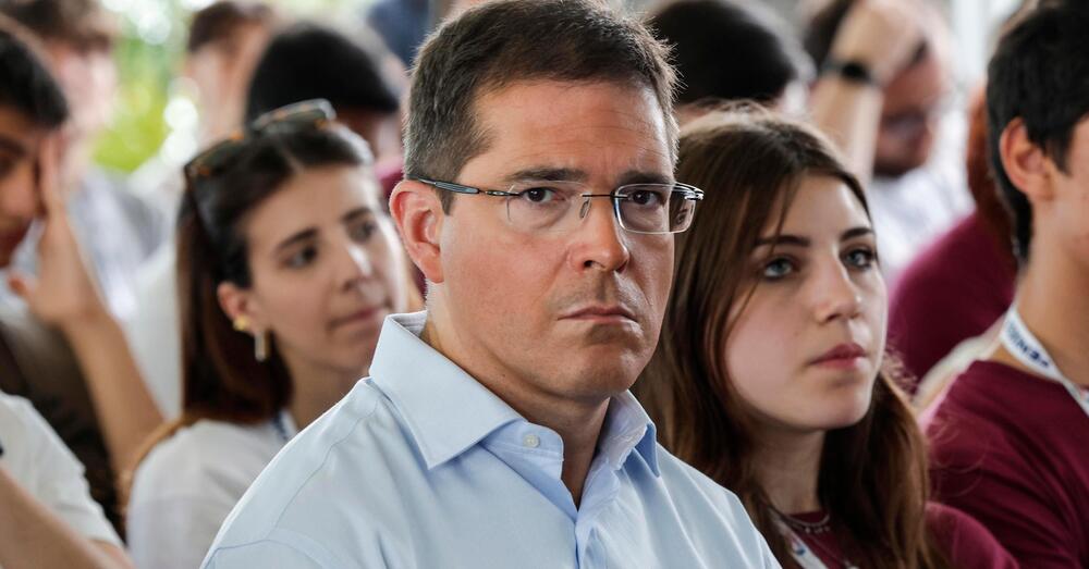 Caso Almasri, Daniele Capezzone asfalta la sinistra: &ldquo;Siete la polizza d&rsquo;assicurazione della Meloni, unica adulta in una stanza di bambini scemi, voi&rdquo;. Ma davvero il governo non poteva fare altro che liberare il torturatore libico?