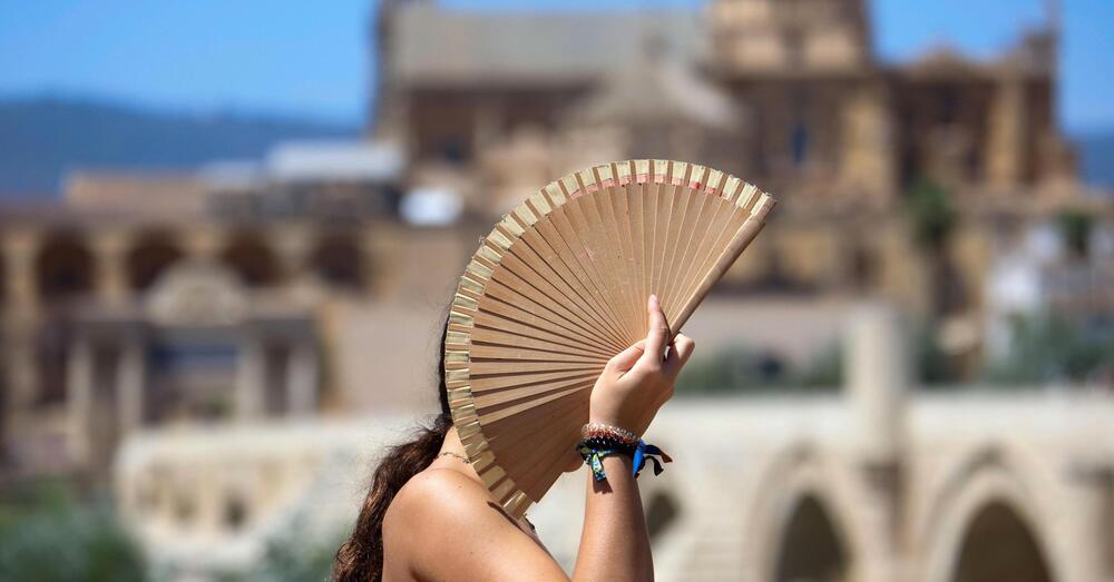METEO, CALDO BESTIALE? Sottocorona (La7) e le temperature a 40 gradi (terrorismo o realt&agrave;?). E l&#039;estate? La decide davvero l&#039;anticiclone delle Azzorre: ecco perch&eacute;