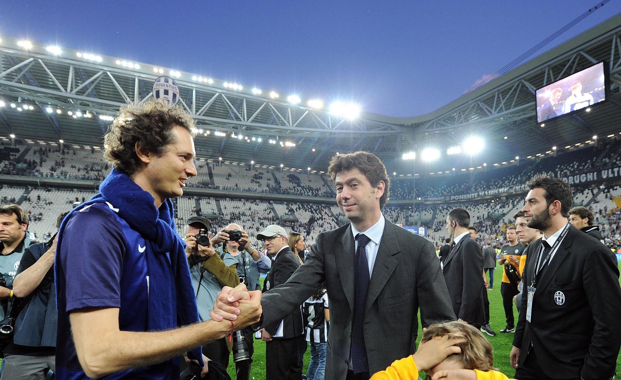 L'attacco di Ziliani a John Elkann e Andrea Agnelli