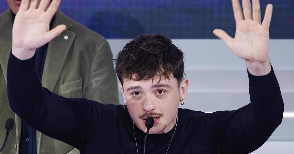 Olly e la difesa di Scanzi? Capezzone rovescia la balorda tavolata: &ldquo;Con lui come avvocato, la posizione del cantante si aggrava&rdquo;. E su Gaza: &ldquo;Che caz*o c&#039;entra con &rsquo;sta cafonata?&rdquo;