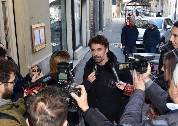Niente marchio registrato &ldquo;Occhi Spaccanti&rdquo; per Raoul Bova? Fabrizio Corona spara: &ldquo;Gi&agrave; fatto prima di Falsissimo&rdquo;. Il caso Ceretti Monzino una rissa in coda all&#039;Ufficio Brevetti?