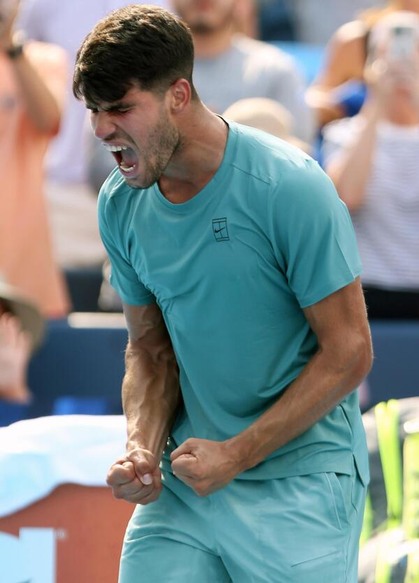 Sinner e Alcaraz &ldquo;meglio di Federer, Nadal e Djokovic&rdquo;? Intanto Carlos &ldquo;avvisa&rdquo; Jannik per Cincinnati e...