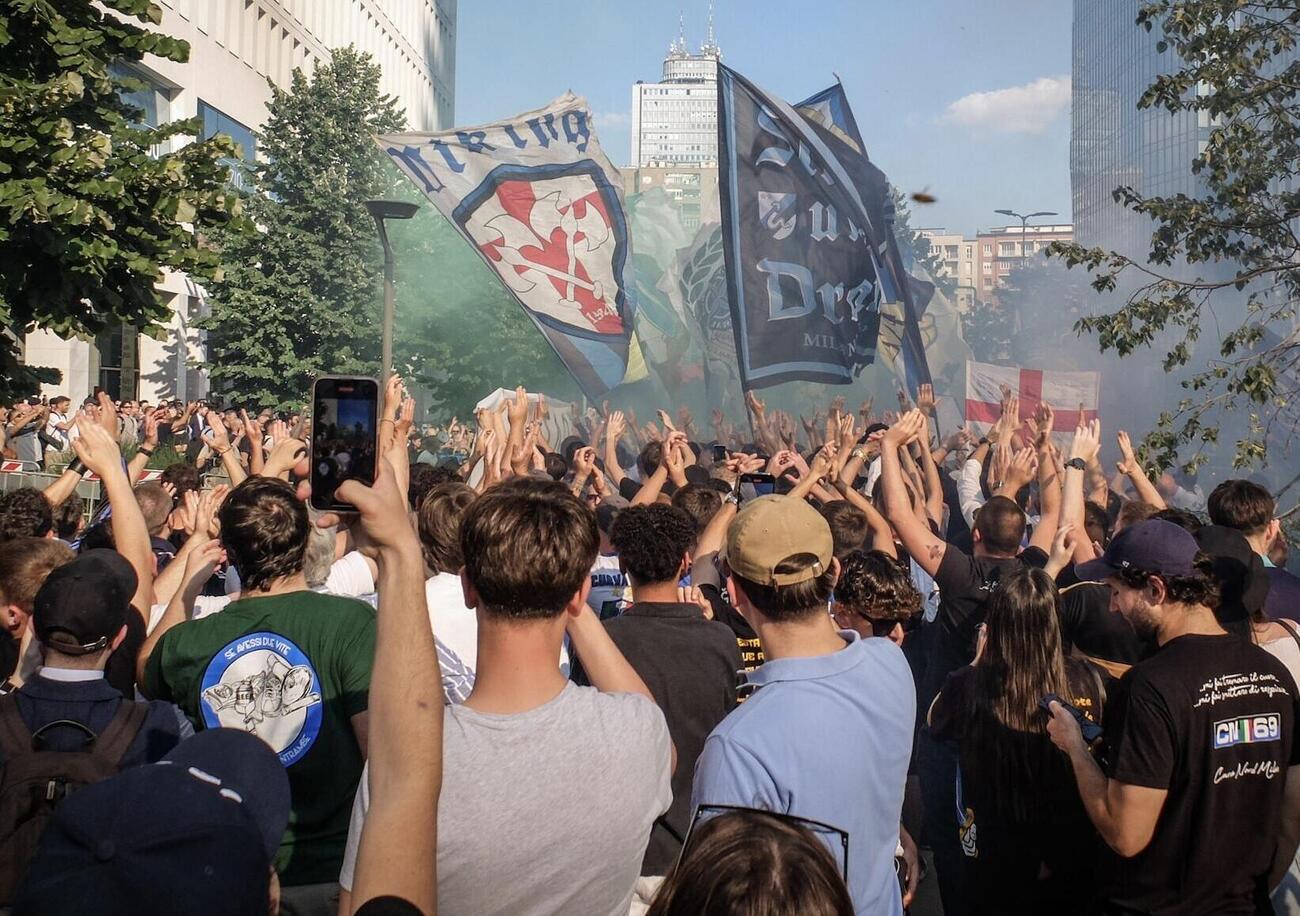 IL CORETTO DELLA CHIESA: &ldquo;Senza curva Nord e gli ultras a San Siro vengono a giocare tutti in casa&rdquo;. Dopo Inter-Monza lo youtuber Mastrangelo e Ciccarelli lanciano l&rsquo;allarme: &ldquo;Un&rsquo;atmosfera spettrale&rdquo;