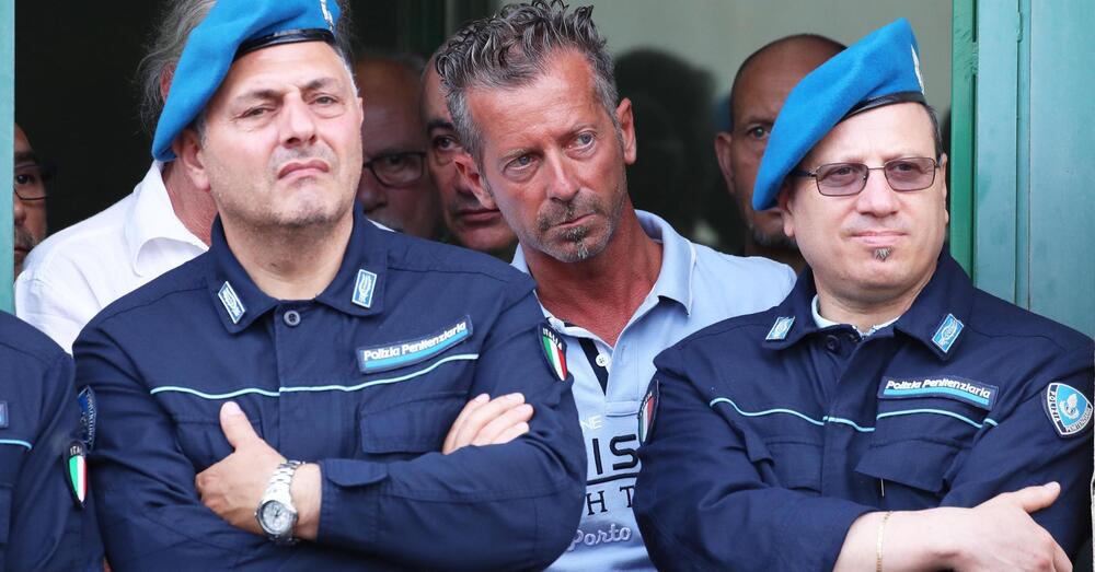 Omicidio Poggi, BOSSETTI &Egrave; UN IMPUTATO DI SERIE Z RISPETTO A STASI? L&rsquo;accusa dell&rsquo;avvocato Salvagni: &ldquo;Per Garlasco sono state fatte perizie e controperizie. Per Bossetti Massimo no&rdquo;. E sul pelo mai analizzato&hellip;