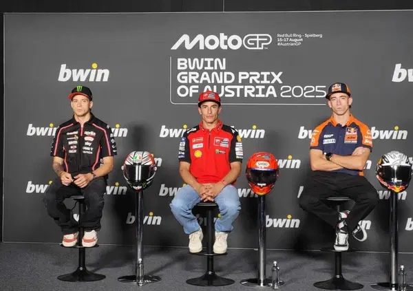 Le domande belle e che danno gusto anche ai piloti ormai le fanno i bambini: &egrave; la lezione del gioved&igrave; del Red Bull Ring. Che parac*lo &egrave; Marc Marquez, invece, lo sapevamo gi&agrave;&hellip;