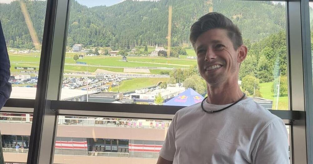 &ldquo;Bagnaia? Con questo Marquez sarebbe dura anche per me&rdquo;: Casey Stoner brutalmente onesto al Red Bull Ring. Anche sulla MotoGP senza fantasia: &ldquo;Lo dico dal 2012&hellip;&rdquo;