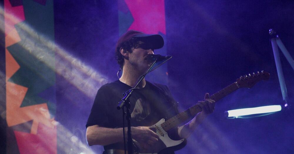 Siamo stati al Mish Mash Festival al Castello di Milazzo, ma com&rsquo;&egrave; andata? Tra la classe di Joan Thiele, &ldquo;il ritorno a casa&rdquo; di Giorgio Poi, la sorpresa di Frah Quintale sul palco e&hellip; 