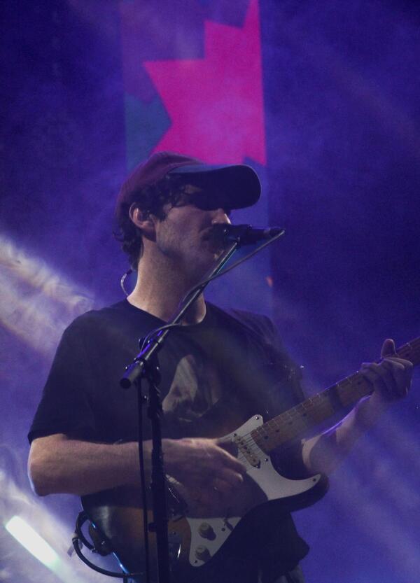Siamo stati al Mish Mash Festival al Castello di Milazzo, ma com&rsquo;&egrave; andata? Tra la classe di Joan Thiele, &ldquo;il ritorno a casa&rdquo; di Giorgio Poi, la sorpresa di Frah Quintale sul palco e&hellip; 