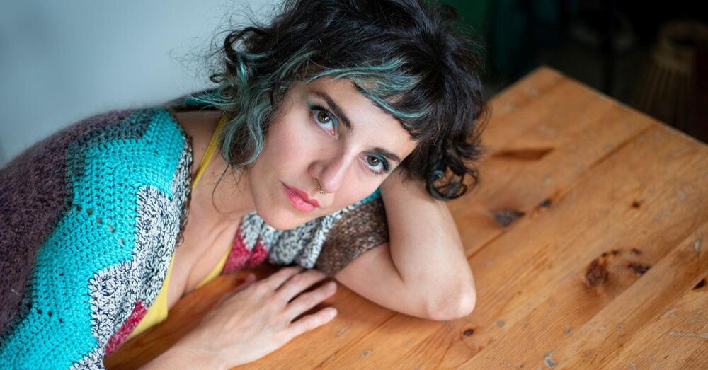 &ldquo;ELODIE E ANNALISA? SERVONO MODELLI DIVERSI&rdquo; Mila Trani, grande voce etno-jazz, sulla musica, la femminilit&agrave;, La Ni&ntilde;a e Michela Murgia&hellip; 