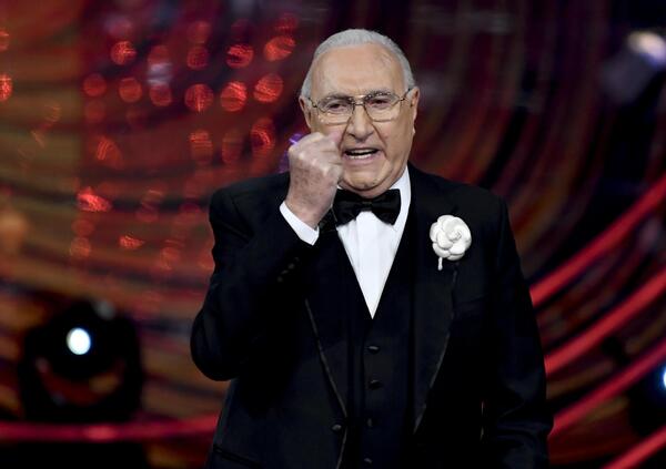 &Egrave; MORTO PIPPO BAUDO! Ma la televisione lo aveva preceduto. A 89 anni scompare l&#039;ultimo dei grandi presentatori. Non resta che distruggere il telecomando e consolarci con RaiPlay (negli archivi)