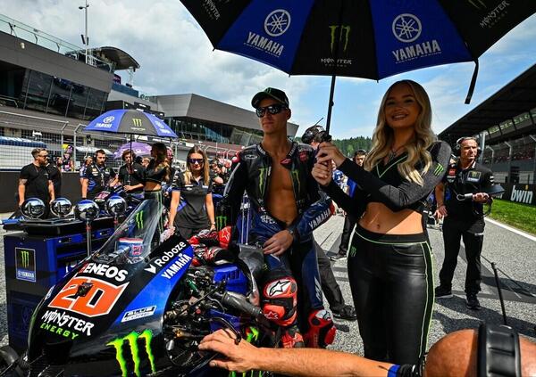 Cari manager della MotoGP, imparate da Paolo Pavesio e da Yamaha: ecco come si gestisce il disastro assoluto del GP d&rsquo;Austria