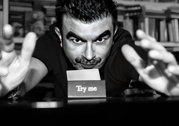 Serino CONTRO TUTTI: Murgia? &ldquo;Un bluff&rdquo;. Saviano, Valerio, Bajani? &ldquo;Falliti&rdquo;. Camilleri? &ldquo;Ha rotto i coglioni&rdquo;. Stronca il Premio Strega, bacchetta Albanese in geografia e sui casi letterari Palminteri e Cau: &ldquo;Neanche letti al contrario...&quot;