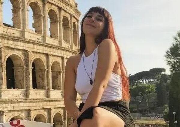 &ldquo;Se vuoi toglierti il reggiseno ci fai felici tutti&rdquo;. La polemica social &egrave; servita, ma come siete messi, uomini, se nel 2025 fate ancora queste richieste a una ragazza come Marzia Sardo?