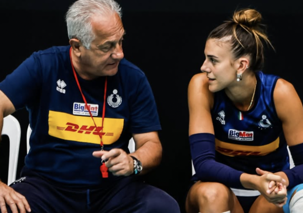 VELASCO SCIAMANO DELLA FAME? Nazionale di volley al Mondiale femminile, il segreto? La &ldquo;dieta&rdquo; del ct (e no, il food non c&#039;entra)