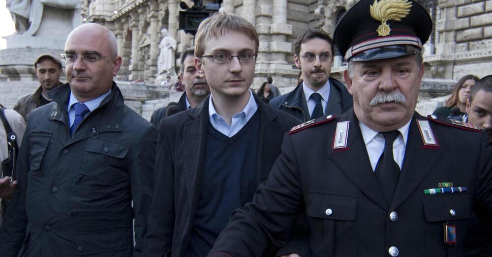 Delitto di Garlasco, le NUOVE PROVE e i VECCHI ENIGMI a Filorosso su Rai 3 con Manuela Moreno: cosa emerge dalle indagini sull&#039;omicidio di Chiara Poggi? L&#039;incontro-scontro pi&ugrave; atteso &egrave; fra gli avvocati Lovati e De Rensis...