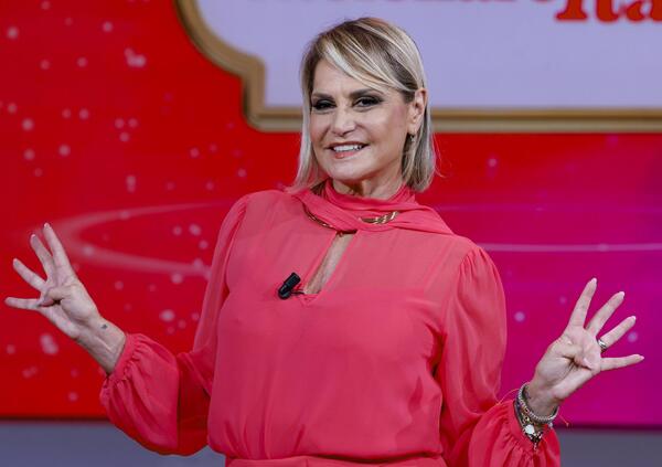 Grande Fratello, ma non s&#039;era detto niente vip per l&#039;edizione di Simona Ventura su Canale 5? E allora che ci fa l&#039;ex di Olly?