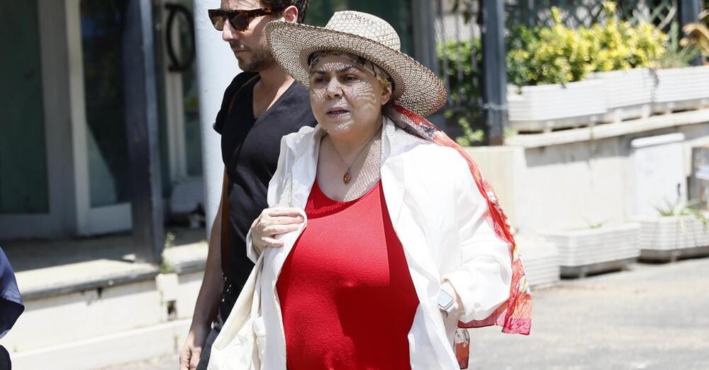 Lo scrittore Ghiotti sbotta per la nostra intervista a Serino contro Michela Murgia (sua amica): &ldquo;Femminista perch&eacute; brutta? Si commenta da solo&rdquo;. I gusti letterari del critico? &ldquo;Che noia gli uomini che fanno solo nomi di uomini&rdquo;