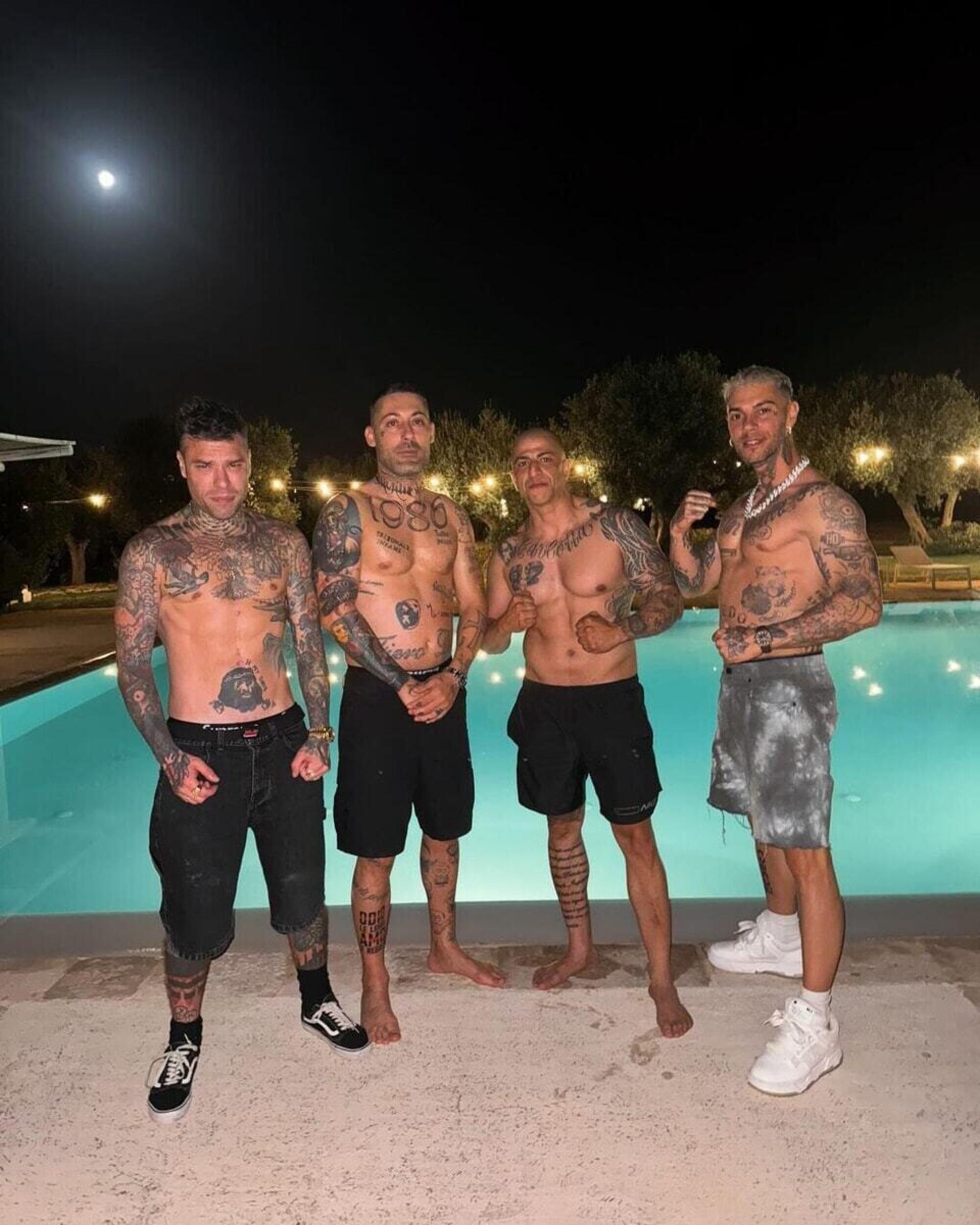 Fedez ed Emis Killa con Fabiano Capuzzo e Christian Rosiello