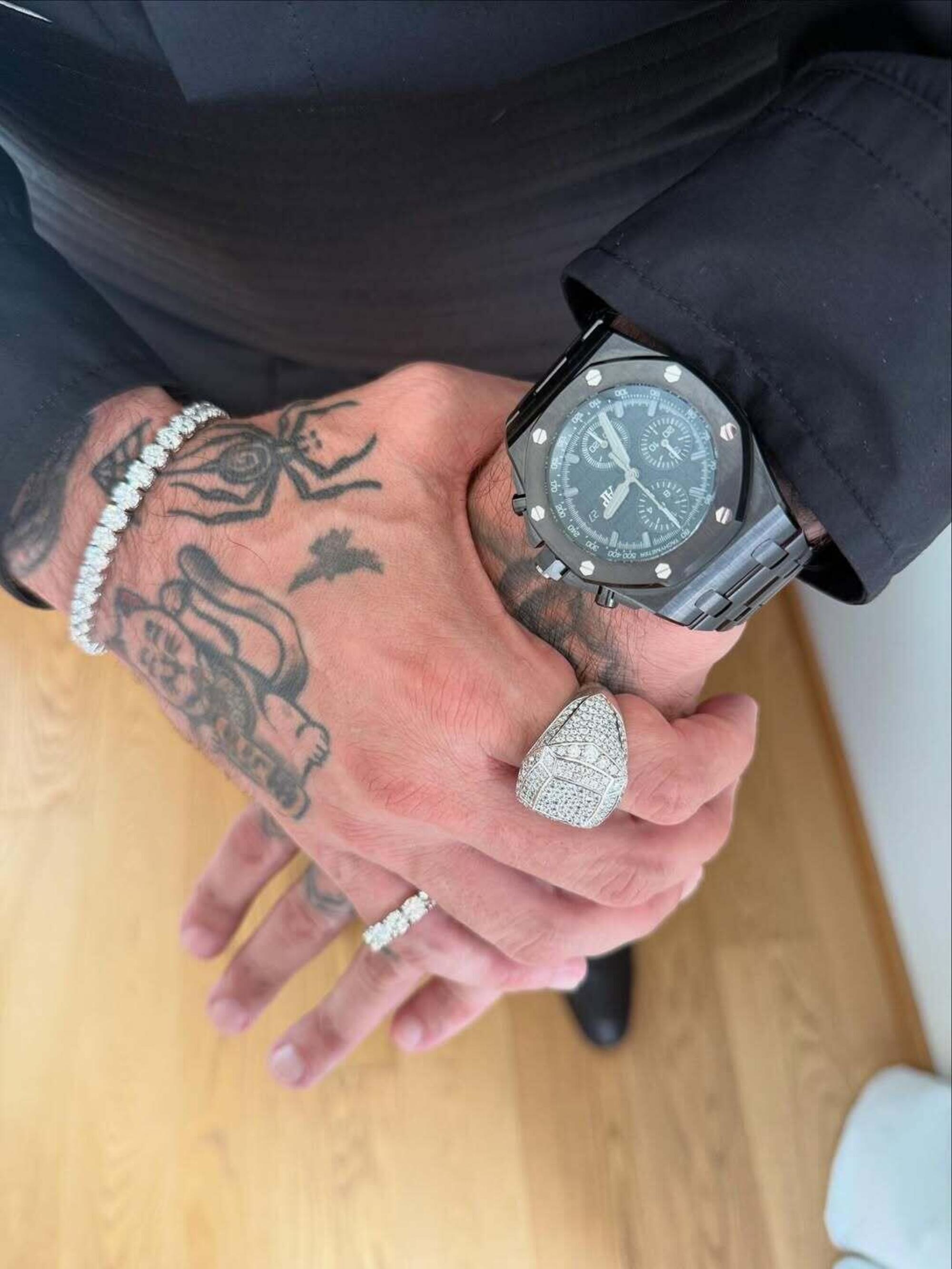 L&#039;Audemars Piguet flexato da Gu&egrave; a Venezia