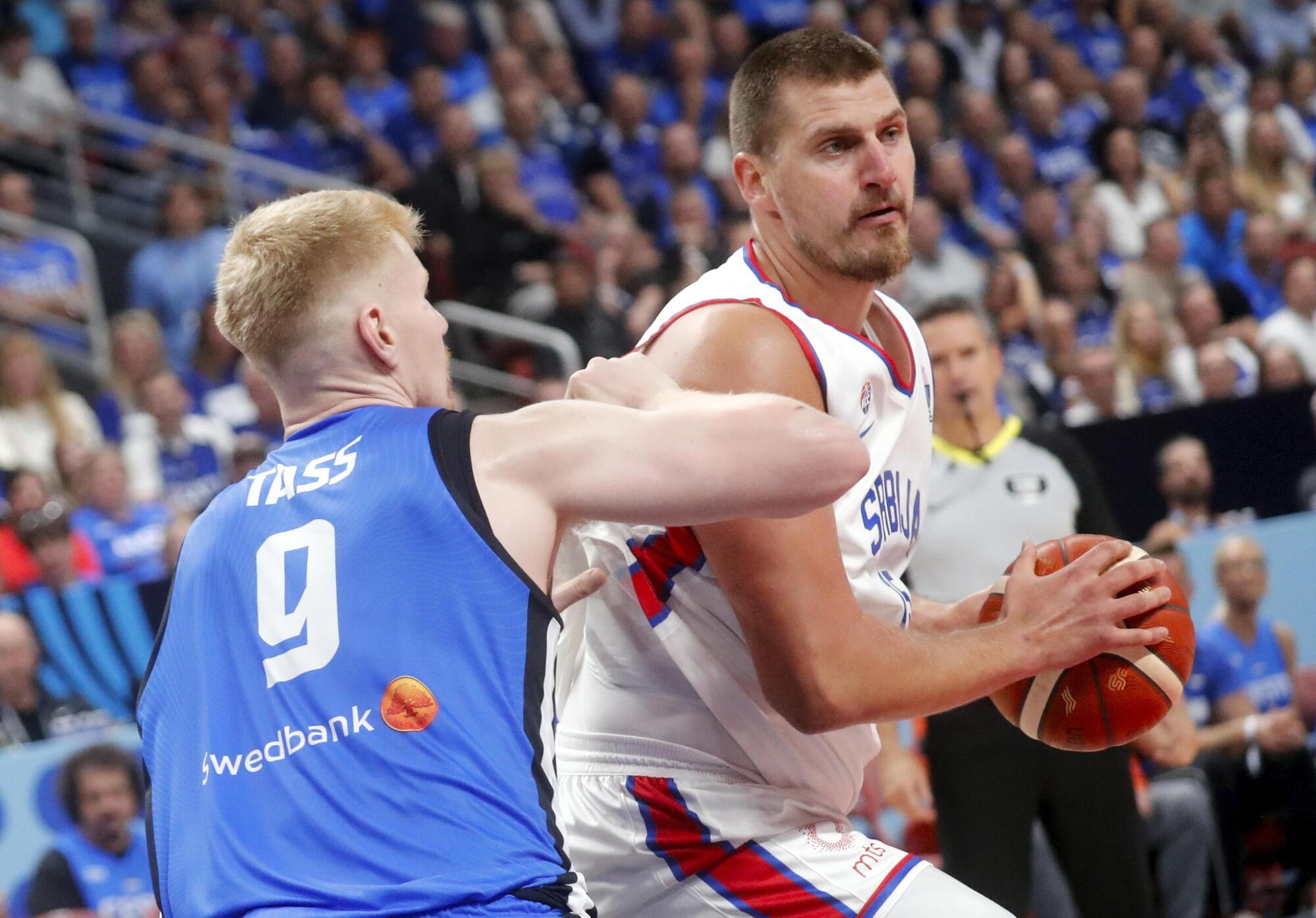 Nikola Jokic in Serbia-Estonia