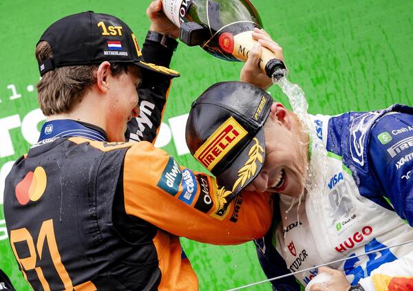 A Zandvoort sfuma il sogno di Norris? Piastri vince con Lando KO, Verstappen miracolato e Hadjar superlativo. Ferrari, meglio dimenticarlo questo GP&hellip;