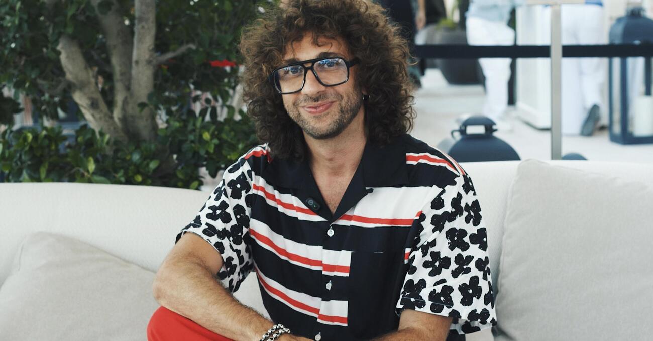 &ldquo;Sogno di fare un film su Maria De Filippi&rdquo;, parla il regista Gianluca Matarrese a la Mostra di Venezia con &ldquo;Il Quieto Vivere&rdquo;. E sulle risorse dell&rsquo;Ia al cinema&hellip;