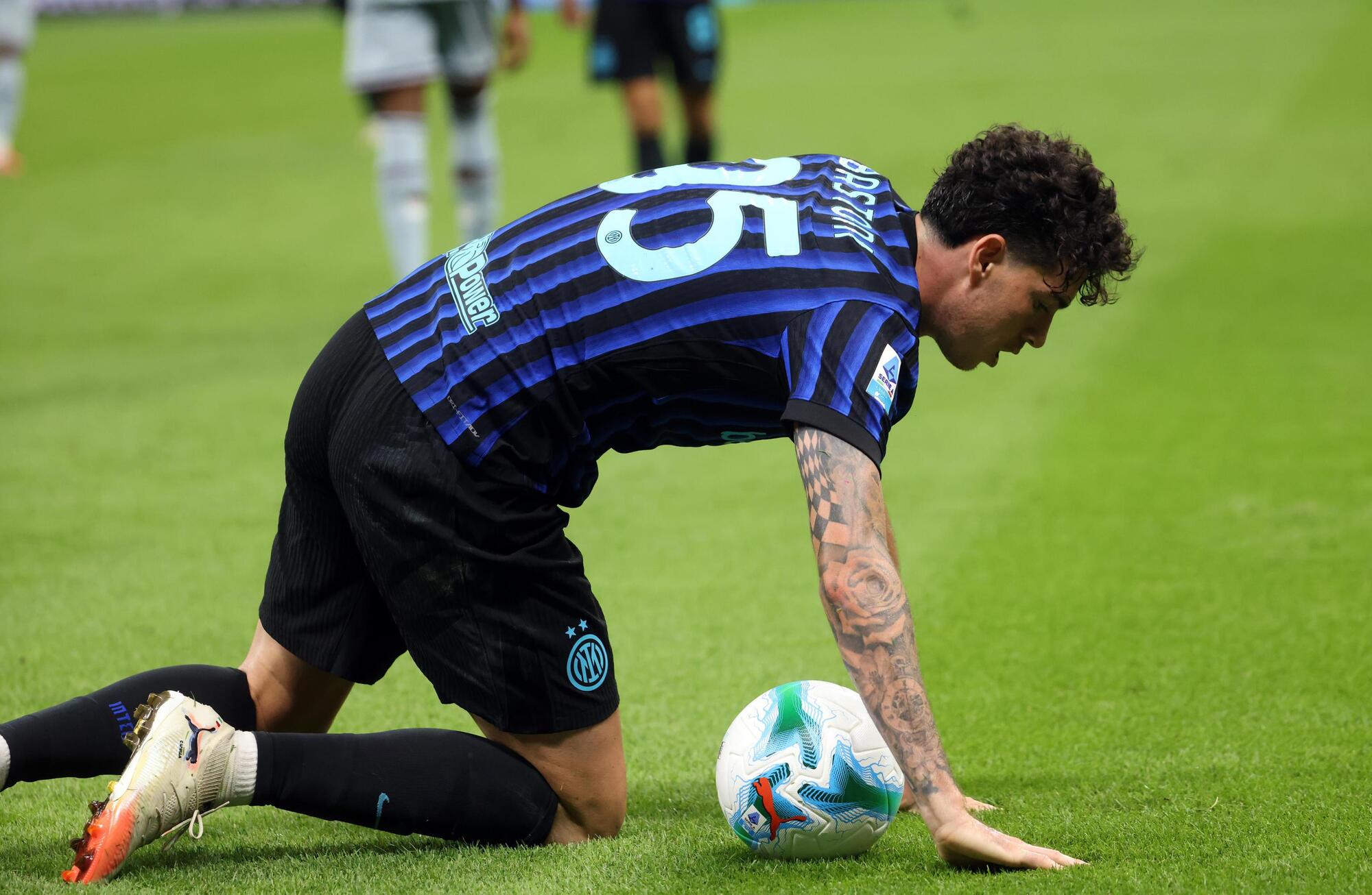 Alessandro Bastoni dell'Inter? "Occhio che la squadra rischia di essere bollita"