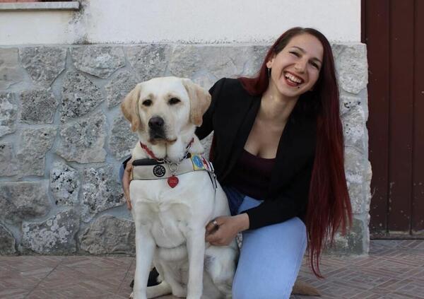 &quot;Ho perso la vista ma canto, suono e faccio kickboxing!&quot;. Vanessa Casu ci racconta la sua storia di riscatto: &quot;Mi sono fatta il cu*o per diventare cos&igrave;&rdquo;. E sul cane guida Pancake&hellip;