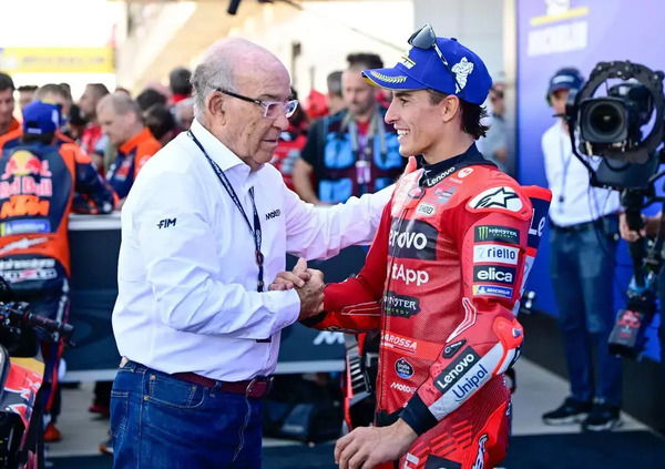Sentito cosa ha detto Carmelo Ezpeleta su Valentino Rossi e Marc Marquez? E poi: &ldquo;Volevano l&rsquo;eroe e ora si lamentano, ma non fermeremo Marc&rdquo;