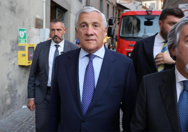 Dall&rsquo;attentato sventato durante il trasporto della Macchina di Santa Rosa ai manifesti anti Tajani, ma che succede a Viterbo? &ldquo;Ci fai schifo!&rdquo;