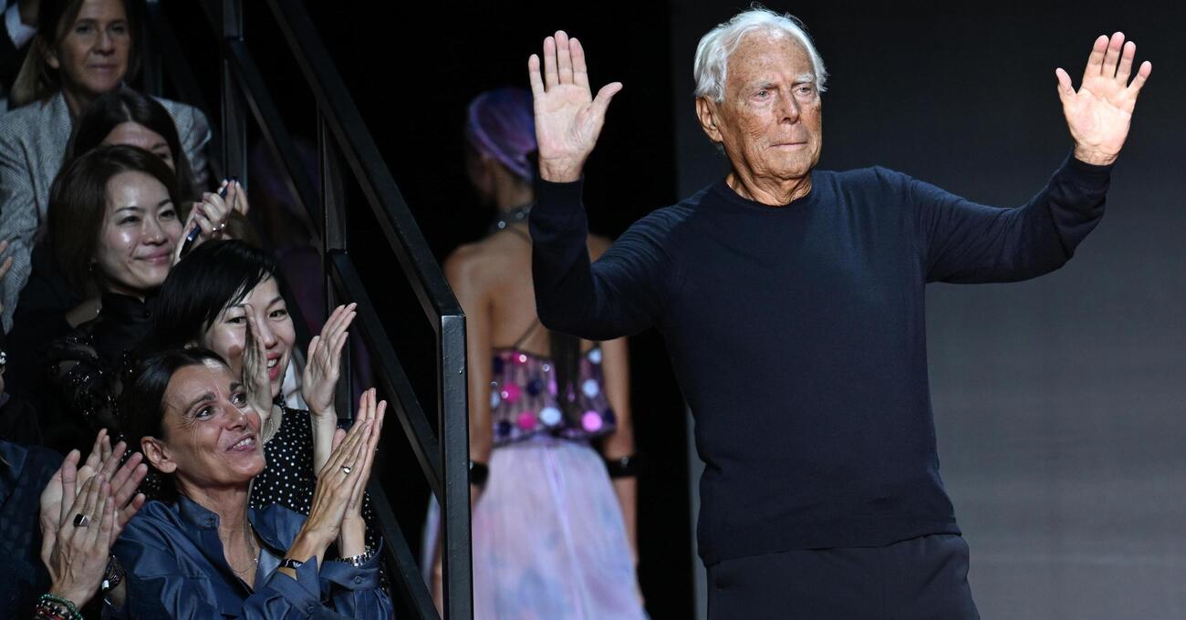 &Egrave; morto Giorgio Armani, The King of fashion, lo stilista che ha cambiato il mondo con una giacca &ldquo;greige&rdquo;