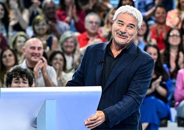 Rai, politica e ultras, ma che c&#039;entra Pino Insegno con Piscitelli &quot;Diabolik&quot;? Nelle chat il favore del conduttore di Reazione a catena che scaten&ograve; la shitstorm all&#039;attrice Andreozzi