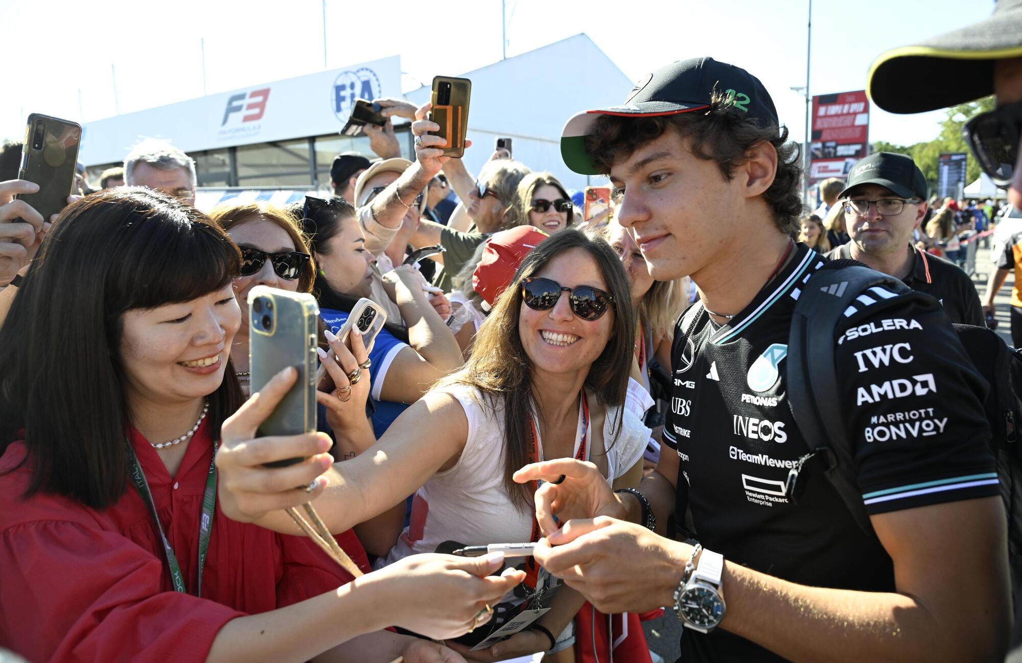 Kimi Antonelli Mercedes Monza tifosi